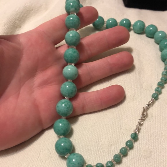 Vintage Speckled Green Jade Peking Glass Bead Necklace - Picture 5 of 5